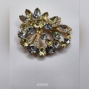 Vintage Eisenberg Yellow And White Crystal Brooch *Gold* EUC